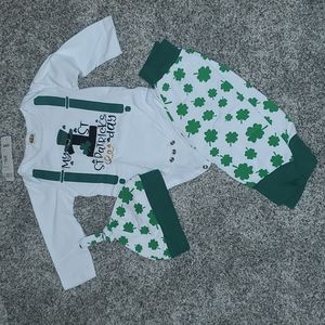 St Patrick's day baby outfit